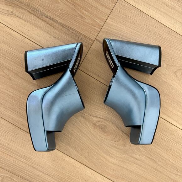 BADGLEY MISCHKA blue metallic LOFTY platform heels / size 7.5 - Picture 1 of 6